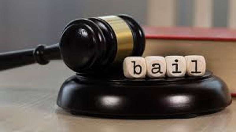 Magistrate Cannot Impose Condition To Deposit Cash Security While Granting Default Bail : Kerala High Court
